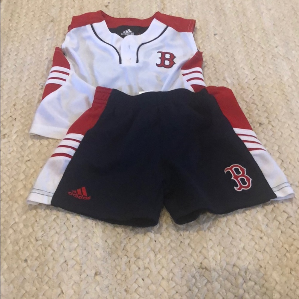 Boston redsox shorts and top